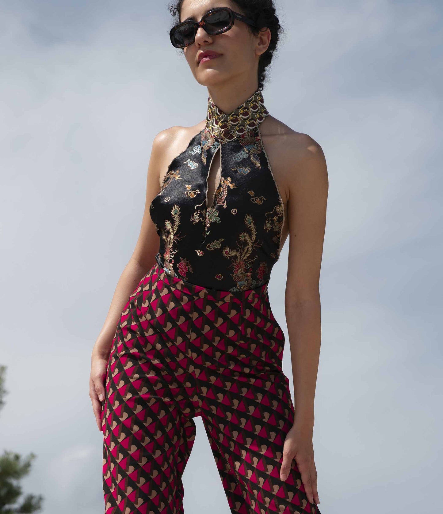 Top with motifs