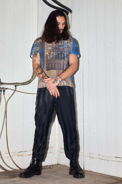 T-shirt with opulent print
