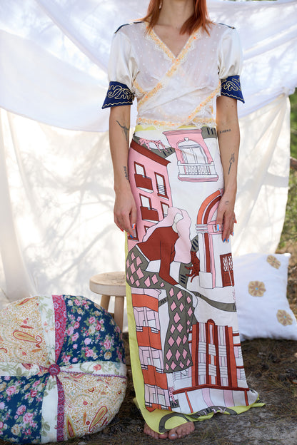 Wrap skirt with all-over print