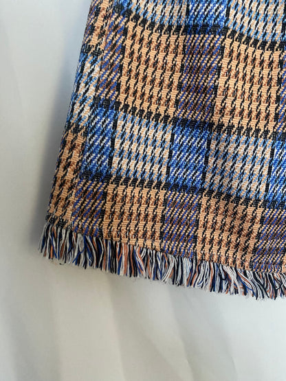 Skirt with houndstooth pattern 