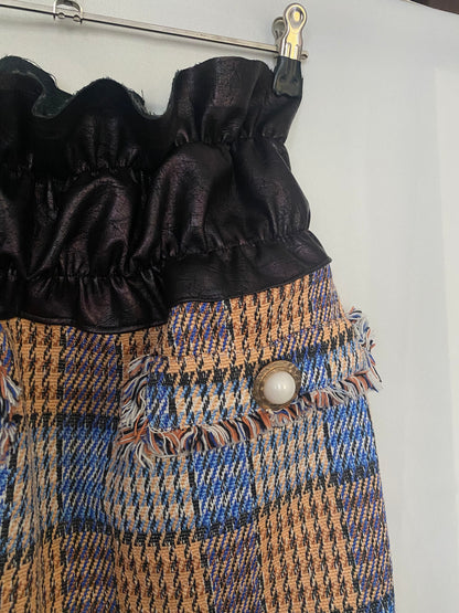 Skirt with houndstooth pattern 