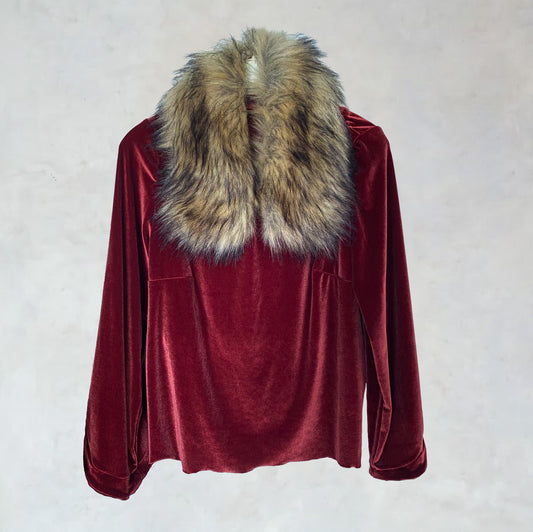 Samtoberteil mit Fellkragen